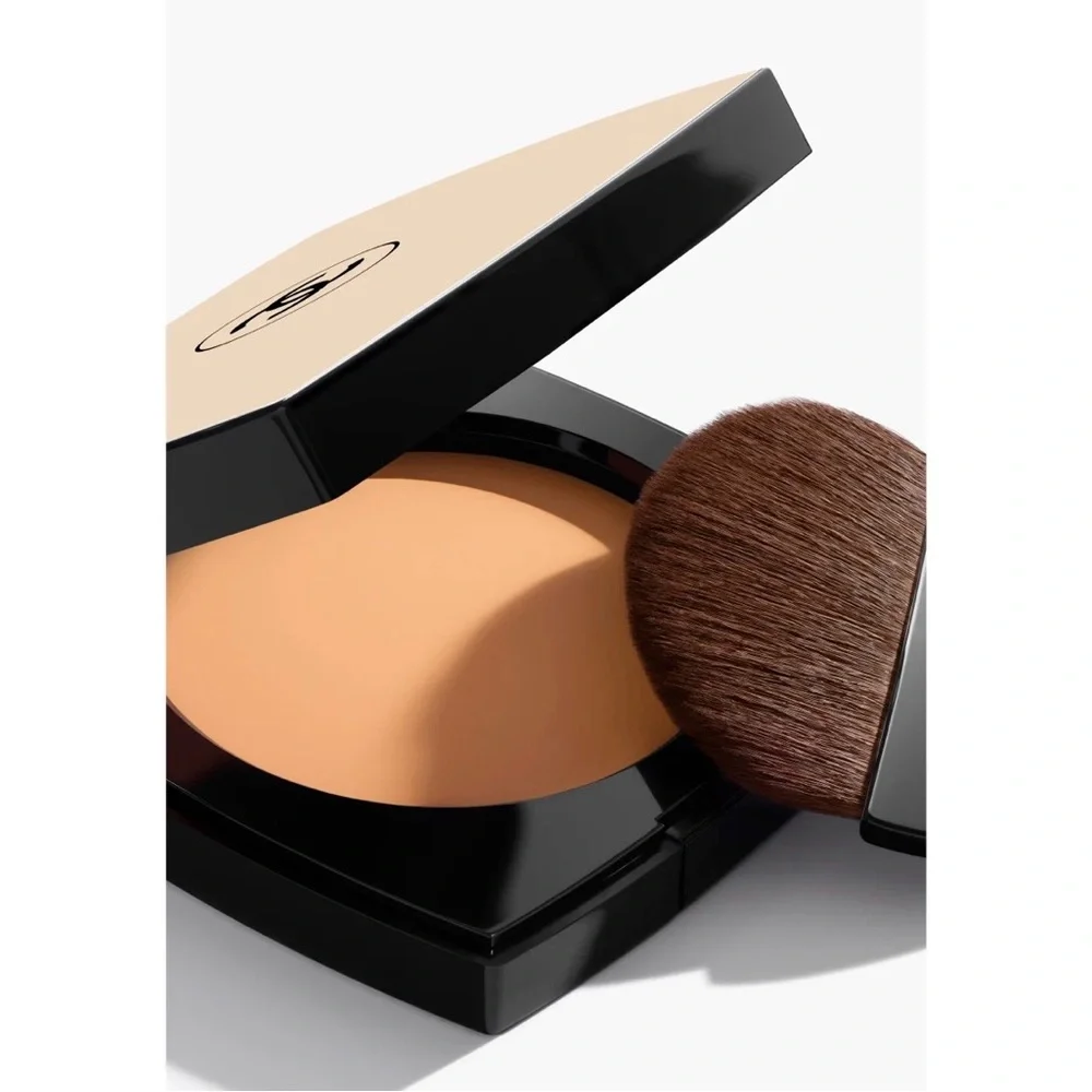 CHANEL refillable versatile